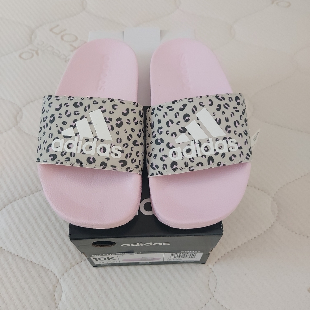NIB Adidas Adilette Shower. SIZE 10